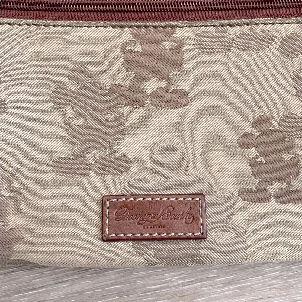 Disney Parks x Dooney & Bourke leather & fabric Mickey Mouse crossbody bag - Picture 6 of 14